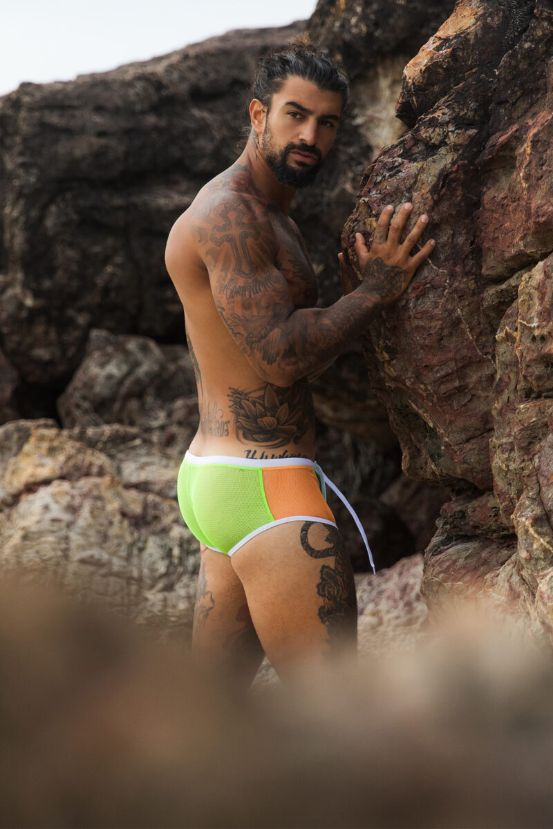 Waikiki High Voltage 007 Trunks 01